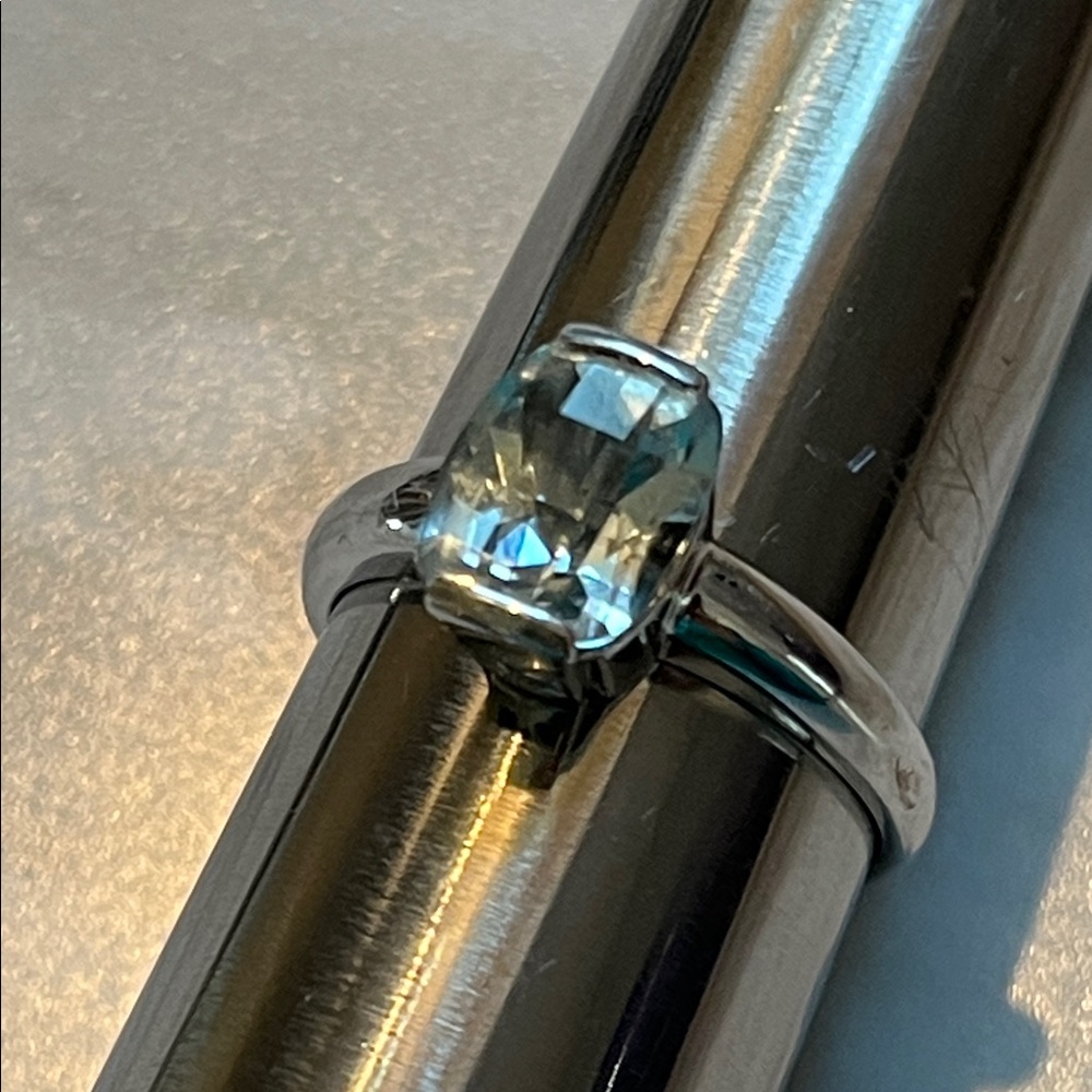 SALE!🔥14k White Gold & Aquamarine Solitaire Ring.